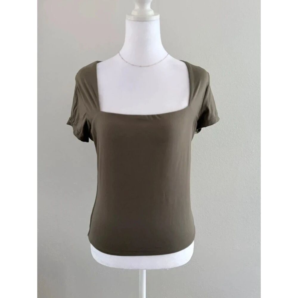 QINSEN Army Green Square Neck Crop Top Sculpting Stretch Basic Tee